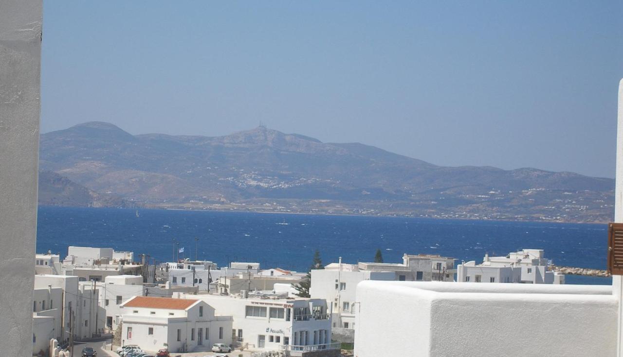 Inaxos Studios, Viewing Apollo Temple. Naxos City Экстерьер фото